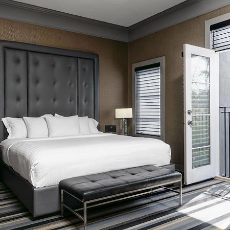 Hotel Arts Kensington YYC Exteriér fotografie